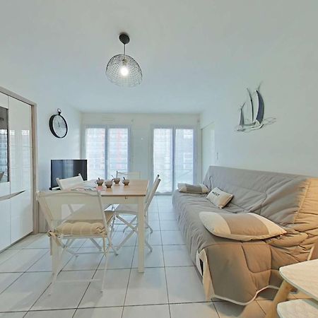 Appartement 2 Pieces Avec Parking Prive, Proche Plage Et Commerces, Saint-Gilles-Croix-De-Vie - Fr-1-224-783 Kültér fotó