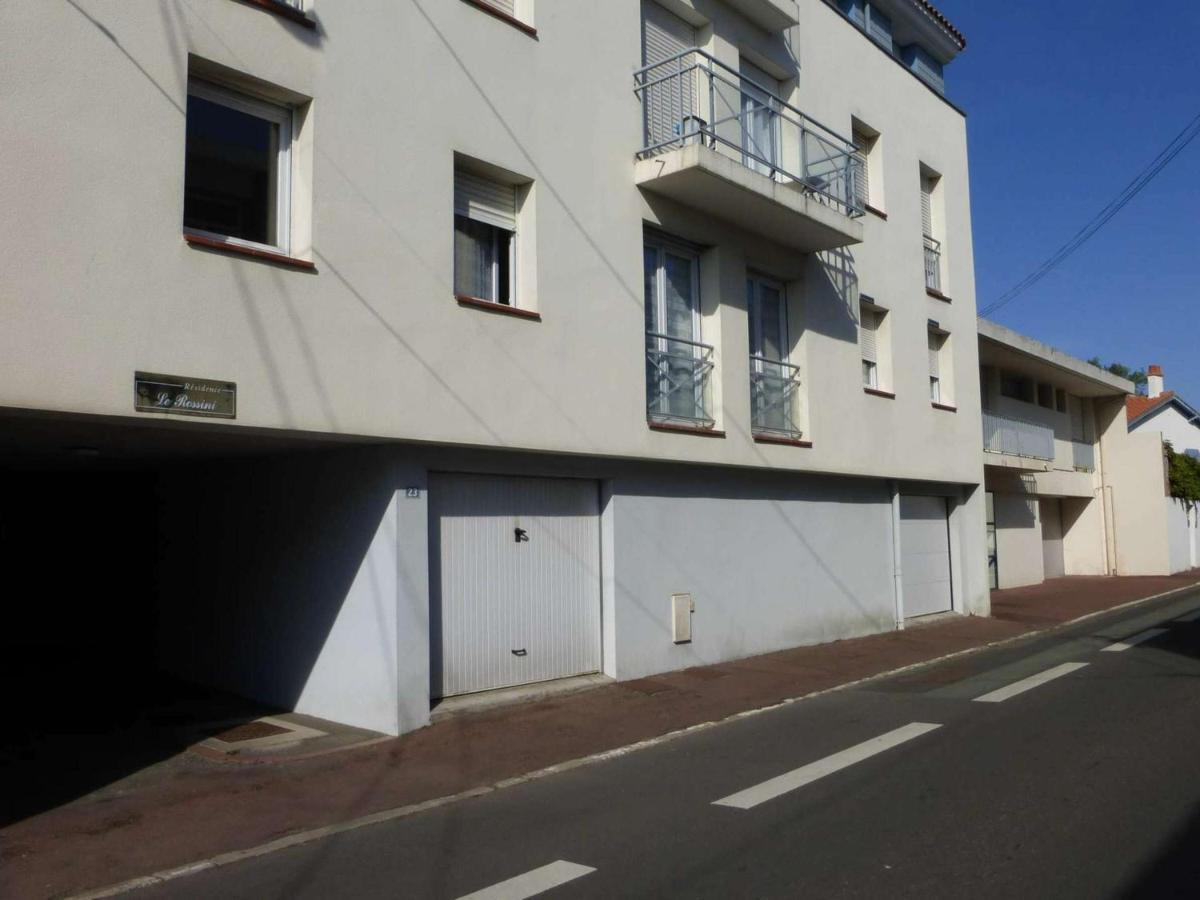 Appartement 2 Pieces Avec Parking Prive, Proche Plage Et Commerces, Saint-Gilles-Croix-De-Vie - Fr-1-224-783 Kültér fotó