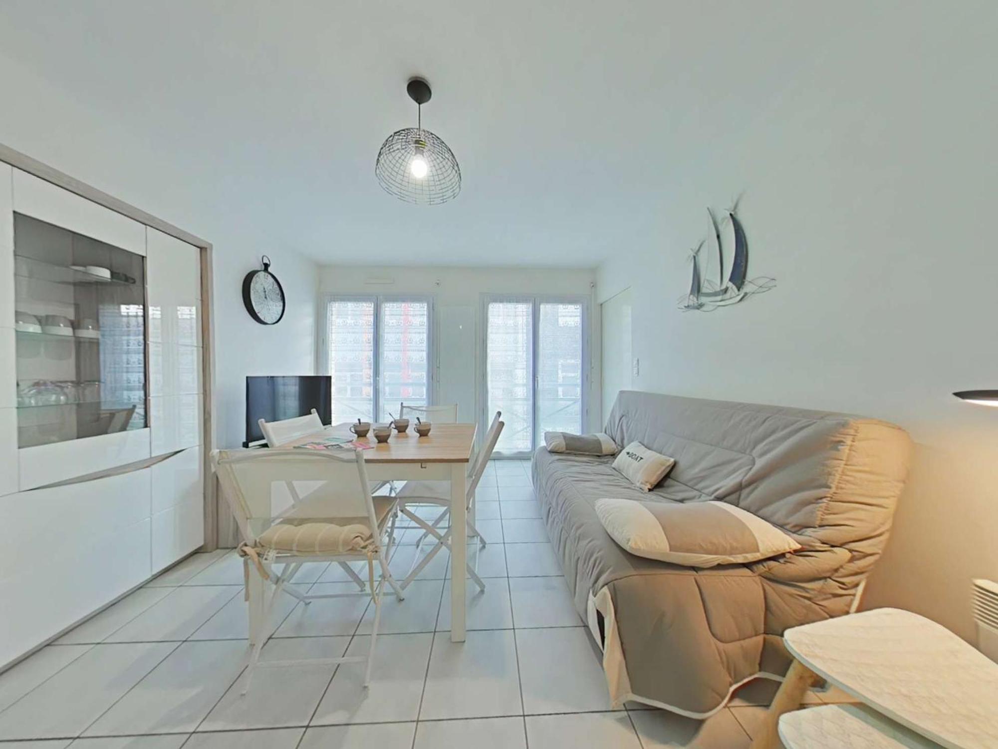 Appartement 2 Pieces Avec Parking Prive, Proche Plage Et Commerces, Saint-Gilles-Croix-De-Vie - Fr-1-224-783 Kültér fotó